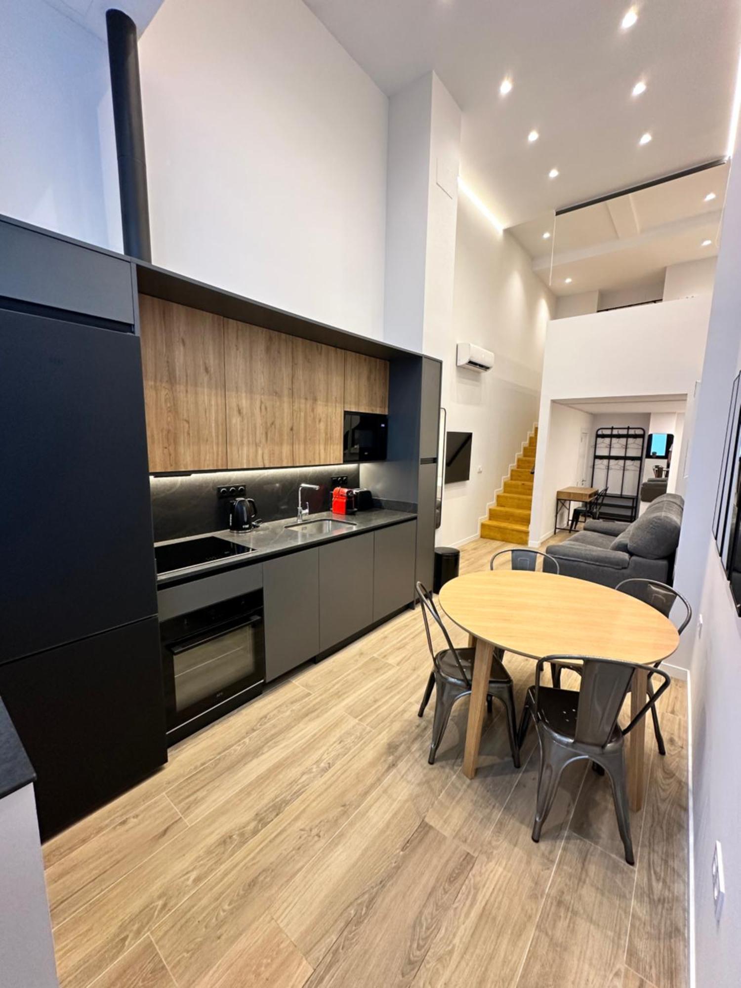 Loft Accommodative B Valence